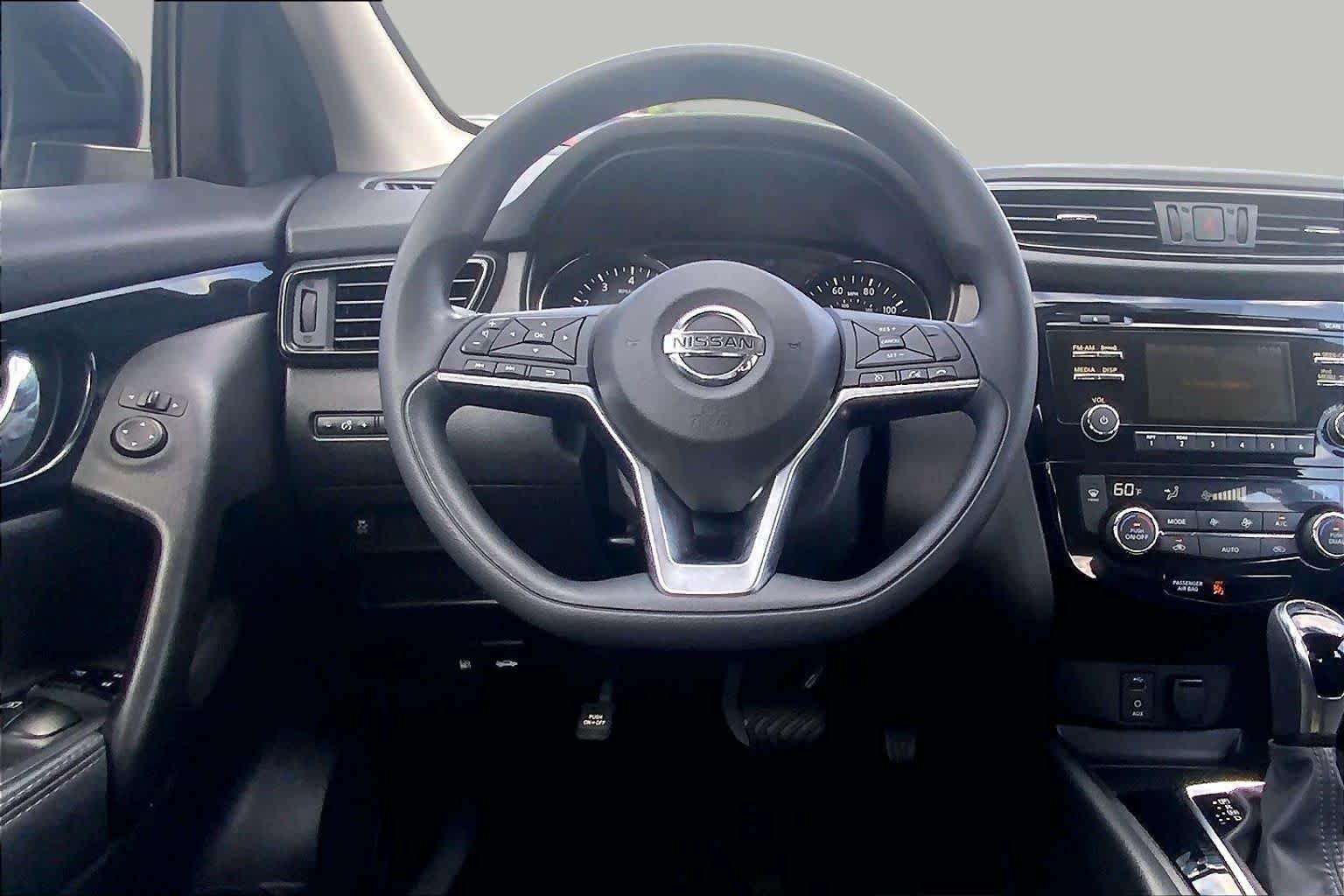 Used 2017 Gun Metallic Nissan SV image 6