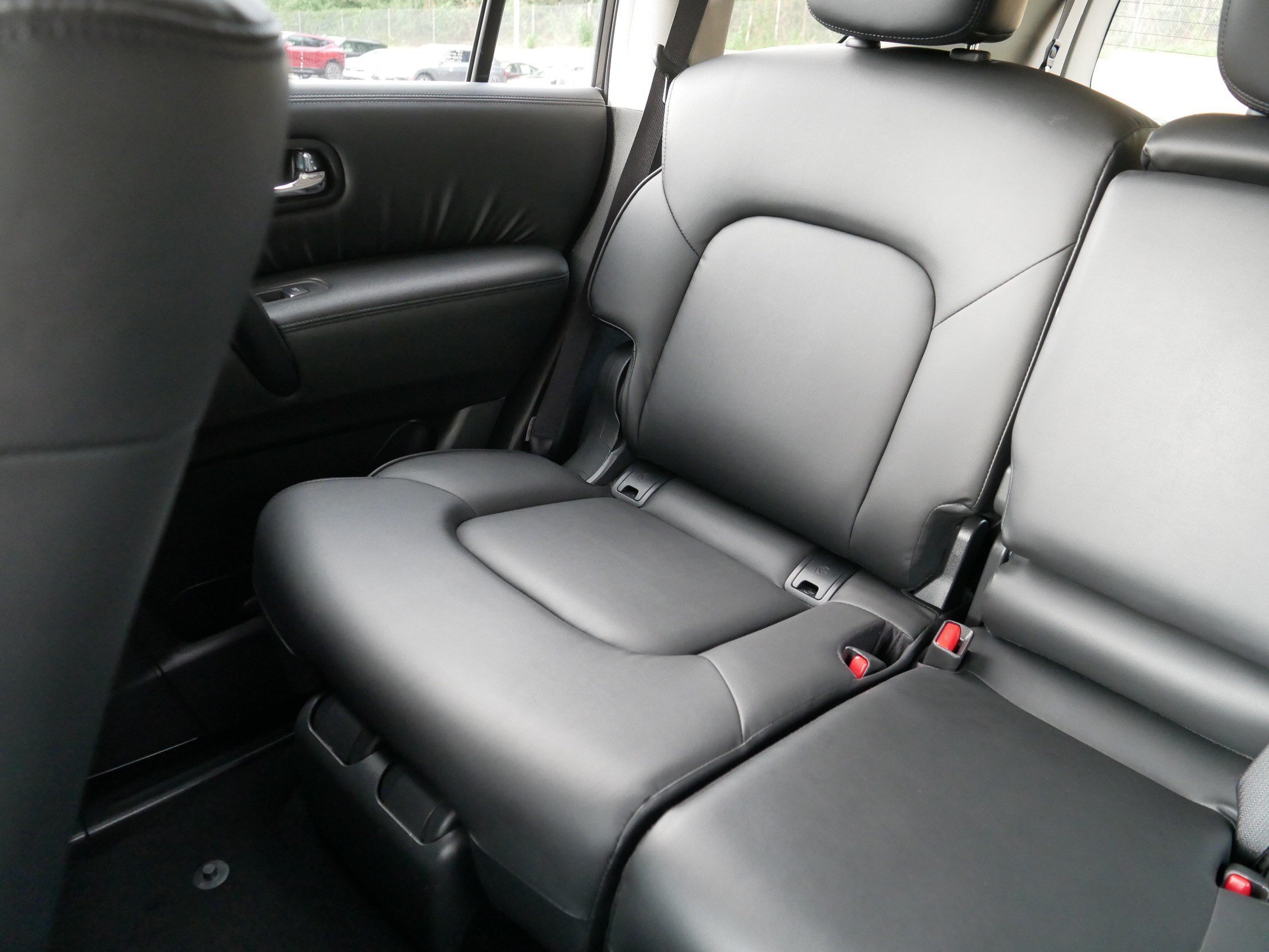 Certified Used 2024 Gun Metallic Nissan SV image 12