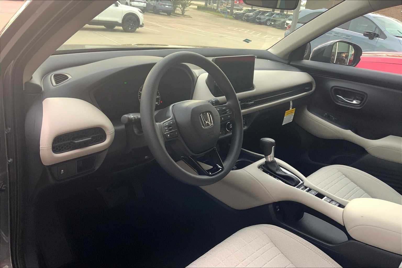 2026 Honda HR-V LX - Photo 7