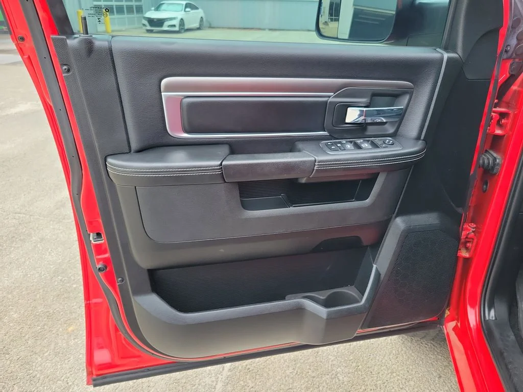 Used 2023 Red Ram Warlock image 11