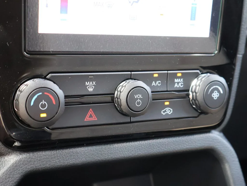 New 2026 Desert Sand Ford XLT image 35
