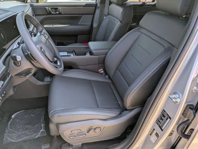New 2026 Silver Hyundai Calligraphy image 11