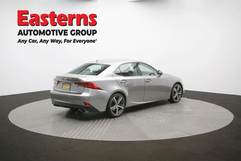 Used 2019 Silver Lexus 300 image 43