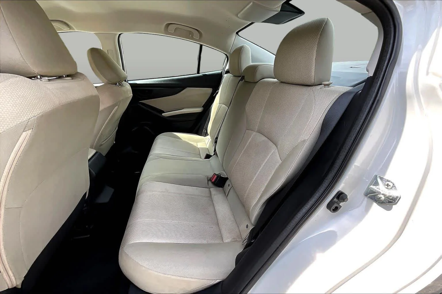 Used 2023 Crystal White Pearl Subaru  image 37