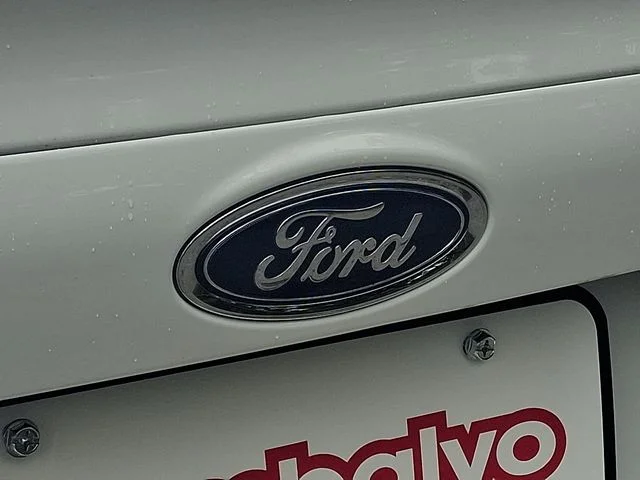 Used 2016 White Ford SE image 25