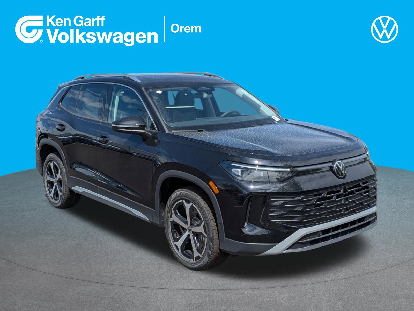 2026 Volkswagen Tiguan 2.0T SE 4Motion's photo
