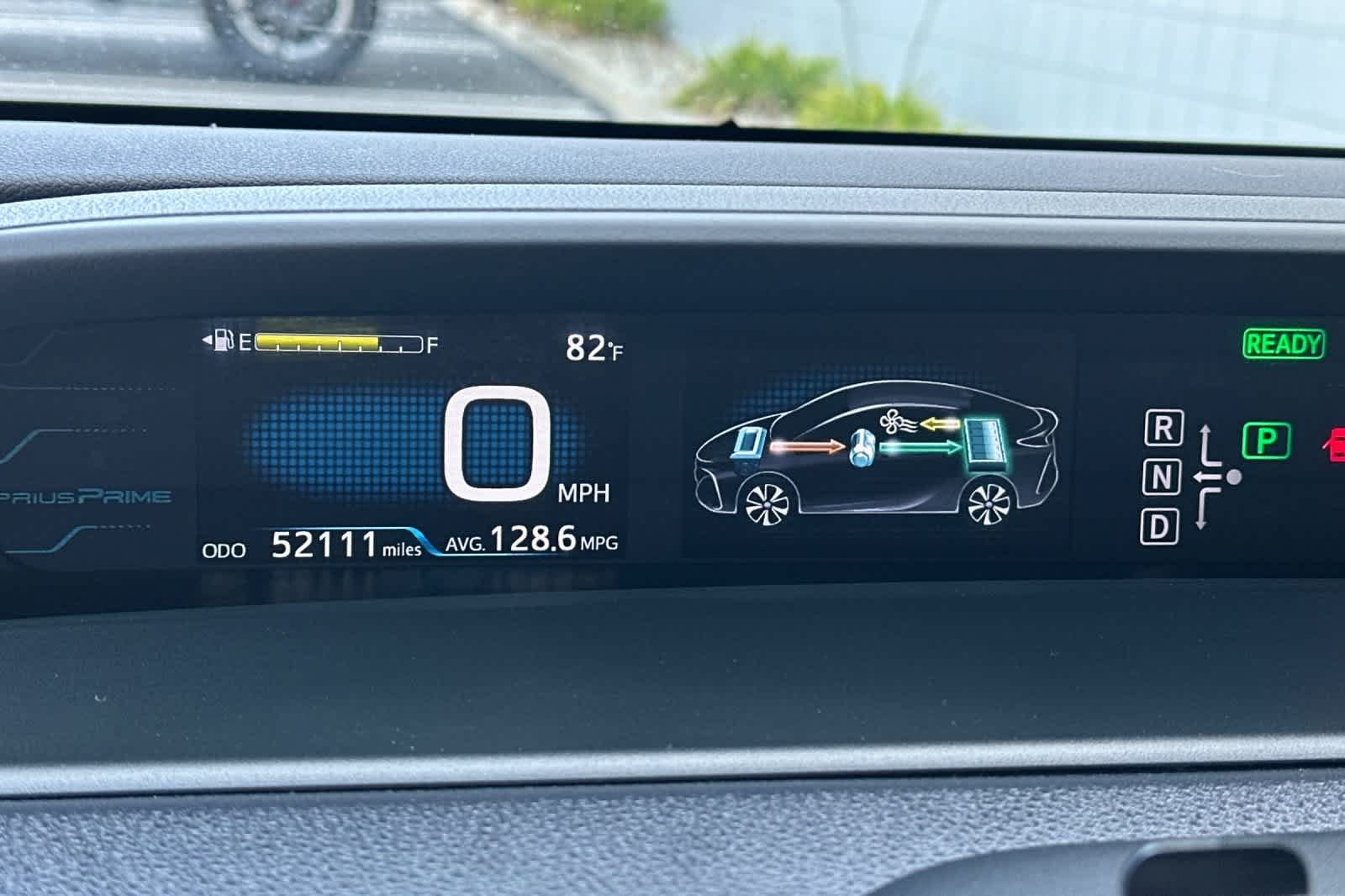 Certified Used 2018 Blizzard Pearl Toyota Advanced image 22