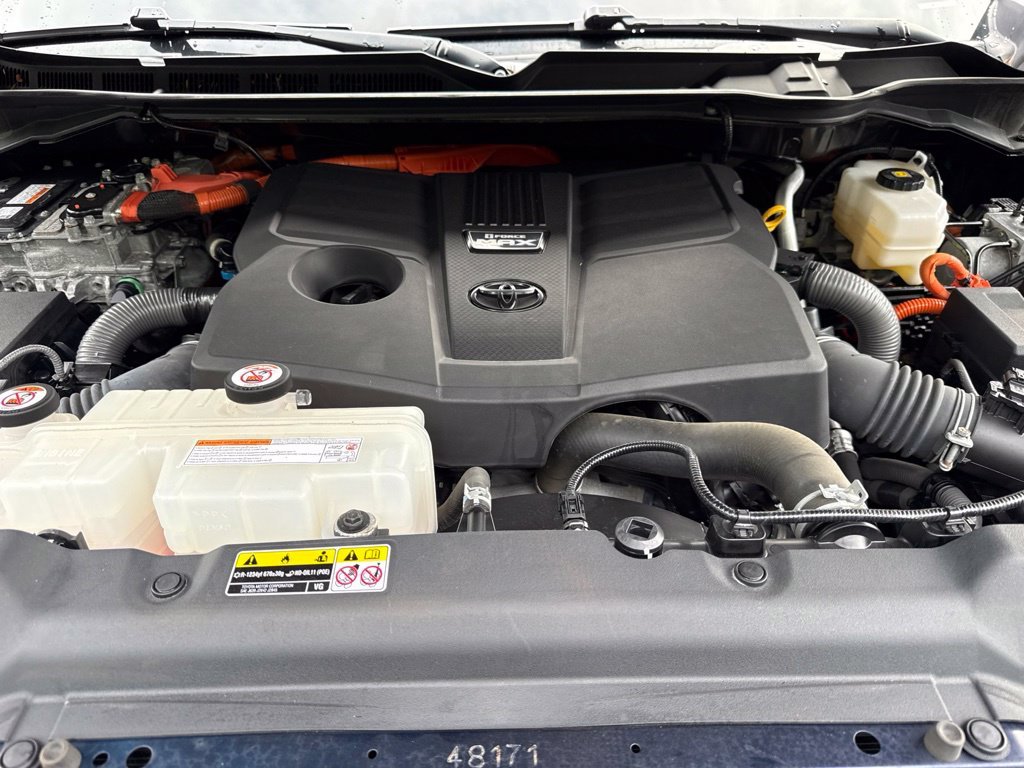 Used 2022 White Toyota Capstone image 12