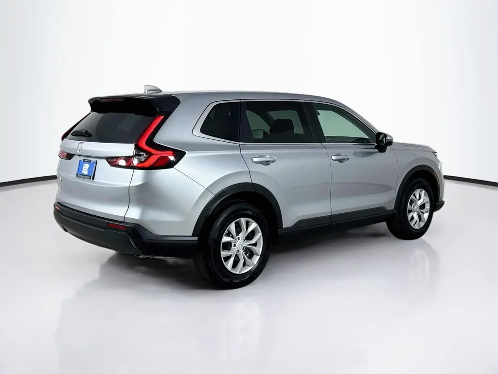 New 2026 Solar Silver Metallic Honda LX image 8