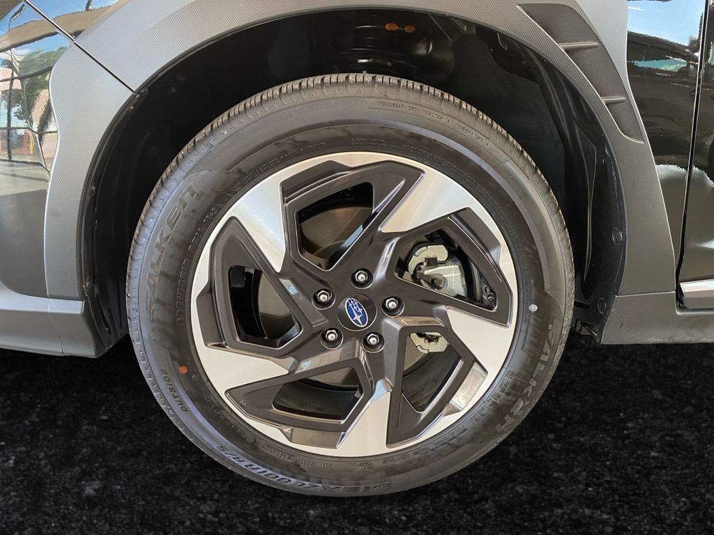 Used 2025 Black Subaru Limited image 27