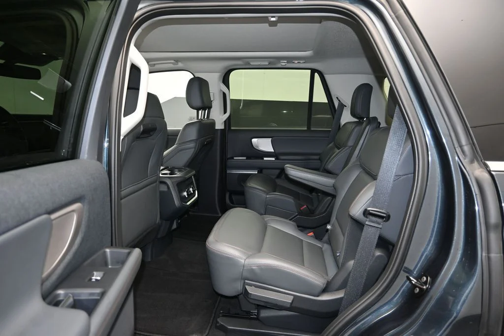 New 2025 Stone Blue Metallic Ford Active image 14