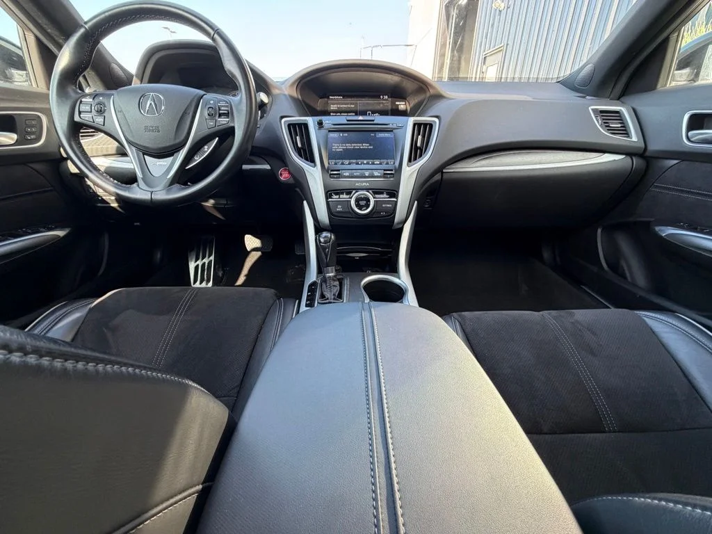 Used 2020 White Acura A-Spec image 8