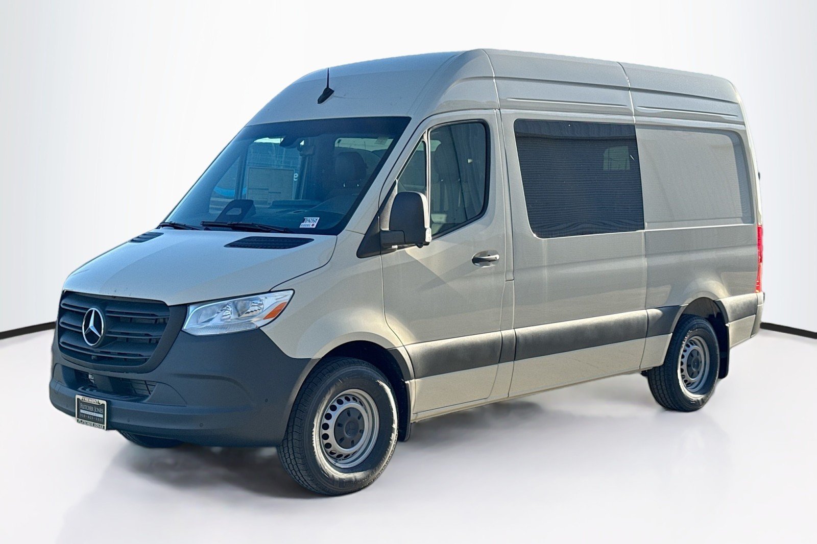 2026 Mercedes-Benz Sprinter 2500 144 WB HO's photo
