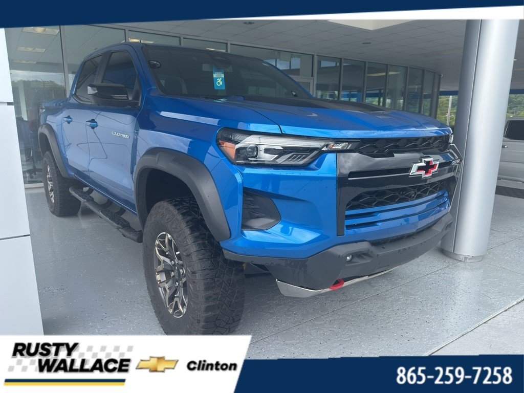 2024 Chevrolet Colorado 4WD ZR2 Crew Cab Short Box's photo