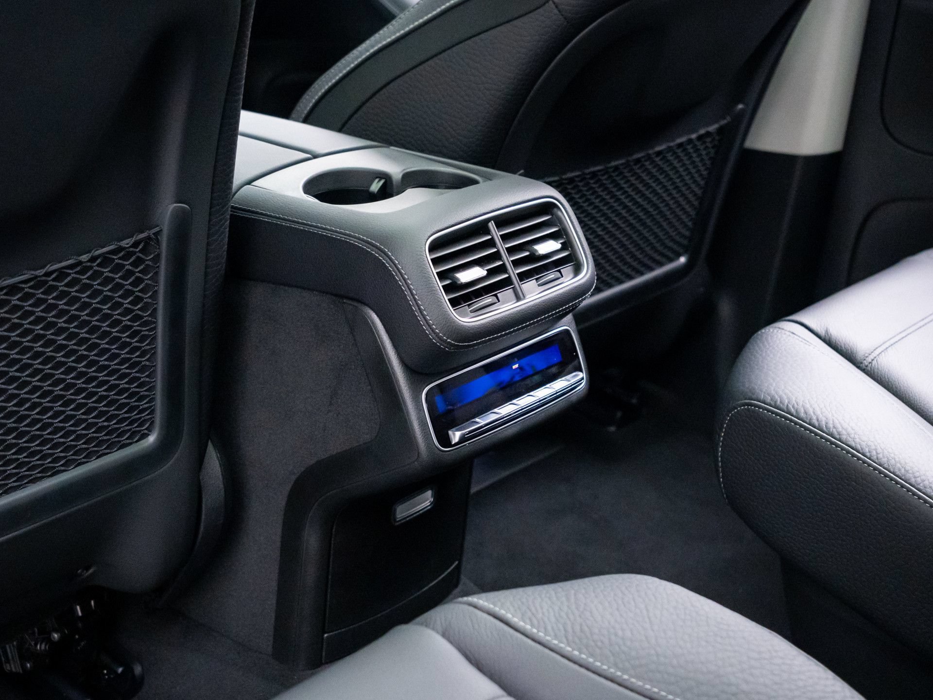 New 2026 MANUFAKTUR Alpine Grey Mercedes-Benz GLS 450 image 63