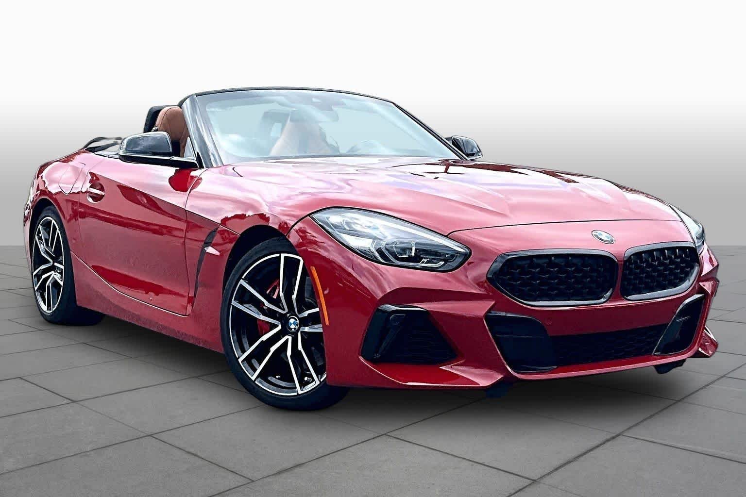 Used 2021 San Francisco Red Metallic BMW sDriveM40i image 3