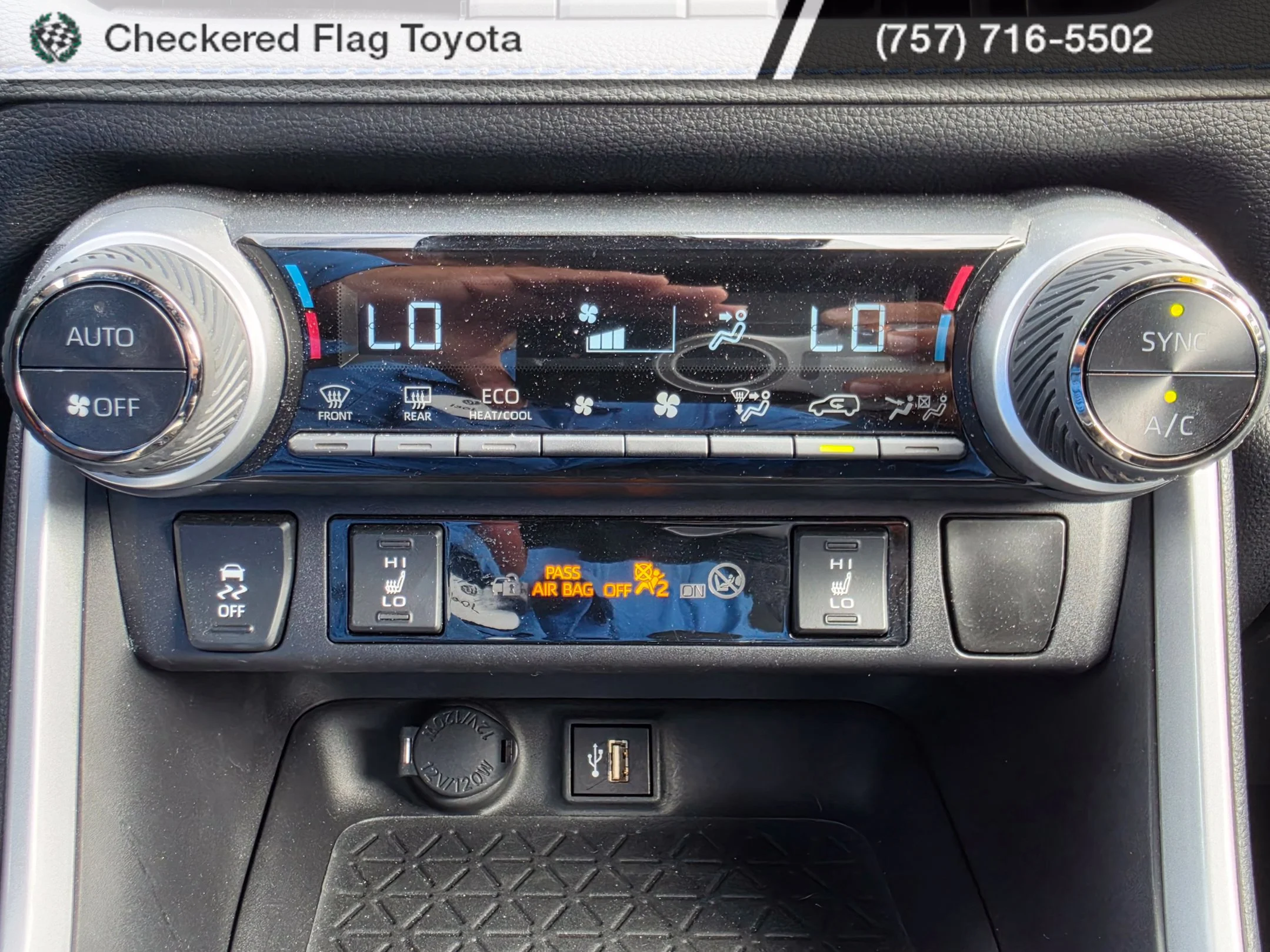 Used 2024 Silver Sky Metallic/Midnight Black Metallic Toyota XSE image 17