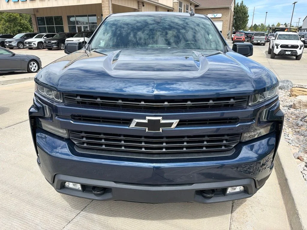 Used 2021 Blue Chevrolet RST image 2