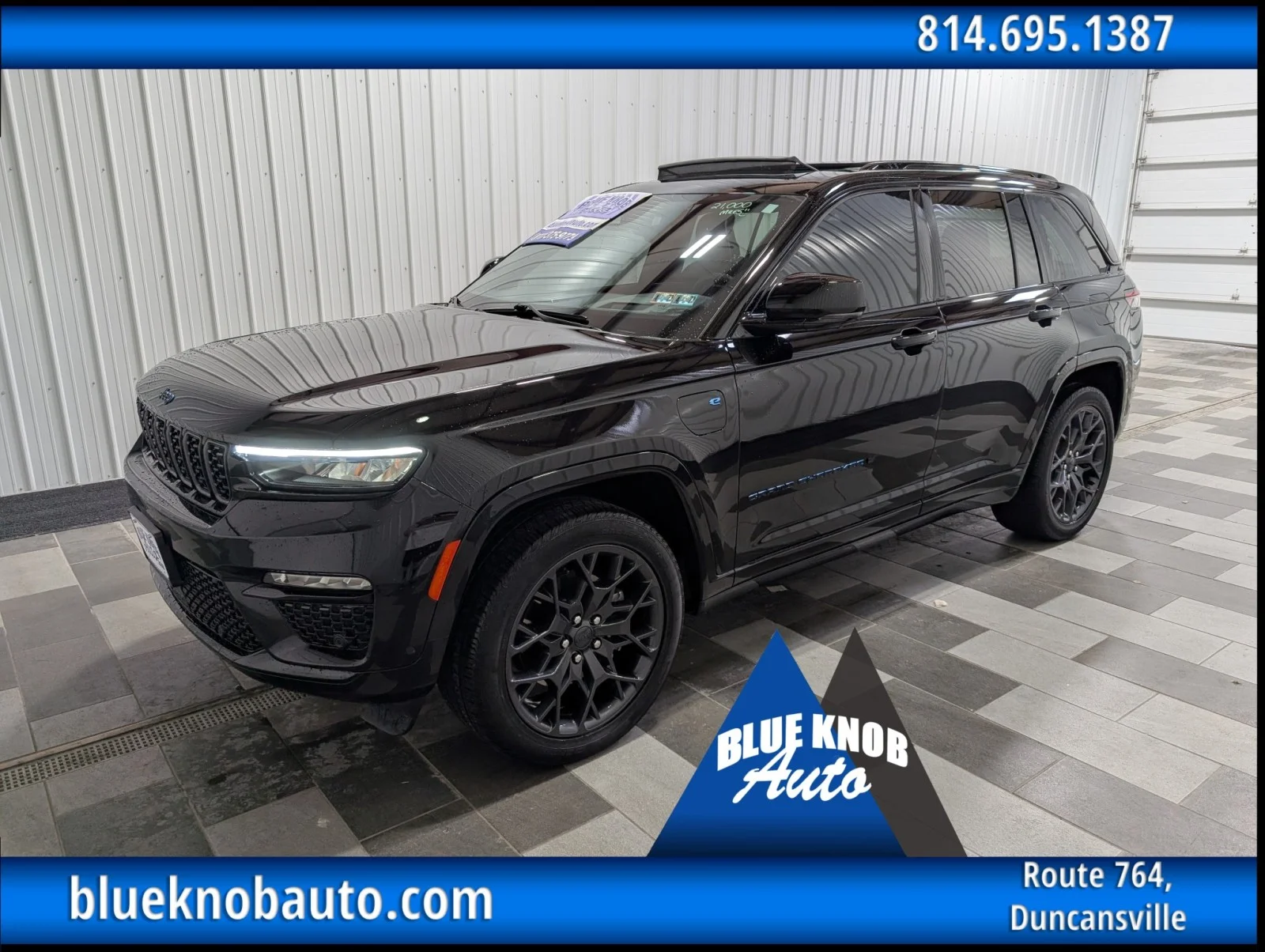 2023 Jeep Grand Cherokee Summit 4xe 4x4's photo