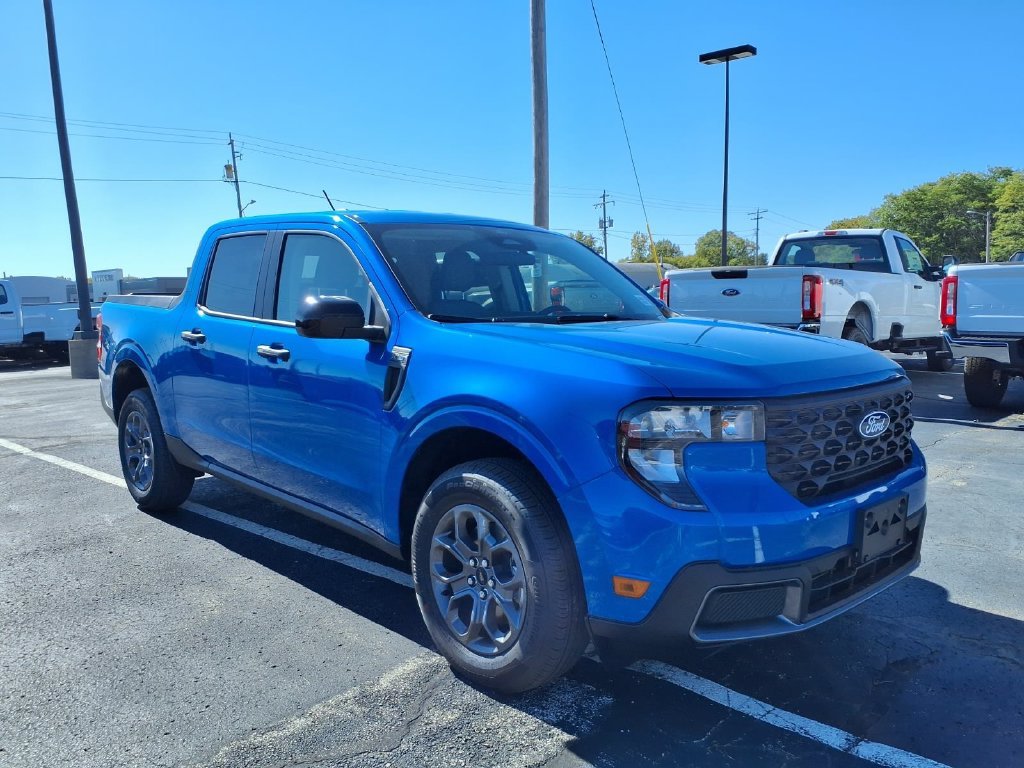 New 2026 Blue Ford XLT image 6