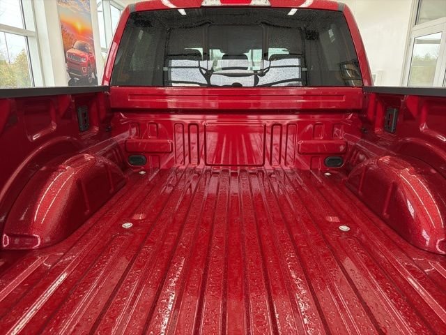 New 2026 Ruby Red Metallic Tinted Clearcoat Ford XLT image 15