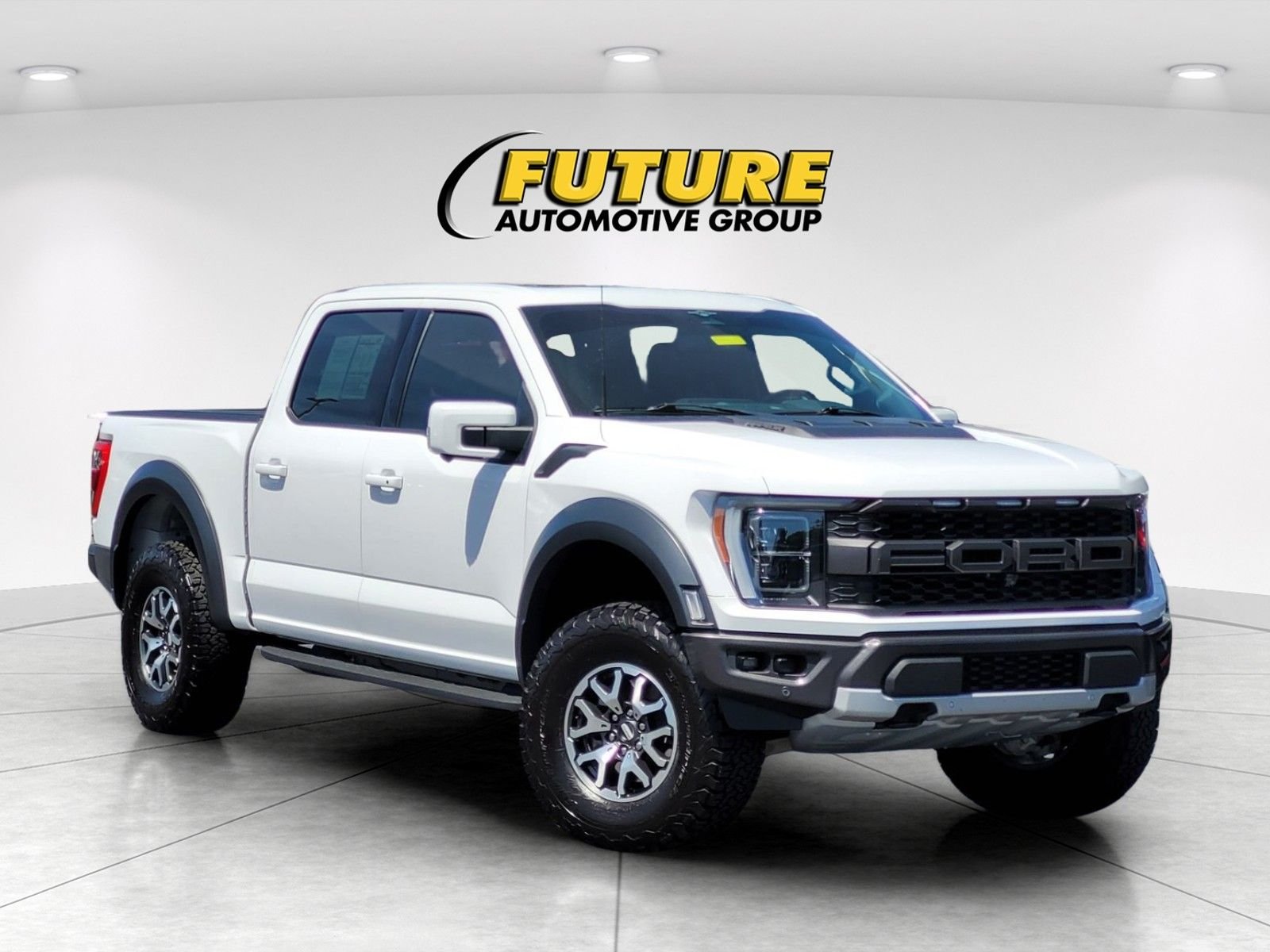 2023 Ford F-150 Raptor 4x4 SuperCrew 5-1/2 Box's photo