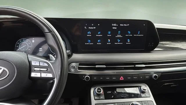 Used 2024 Red Hyundai Calligraphy image 11