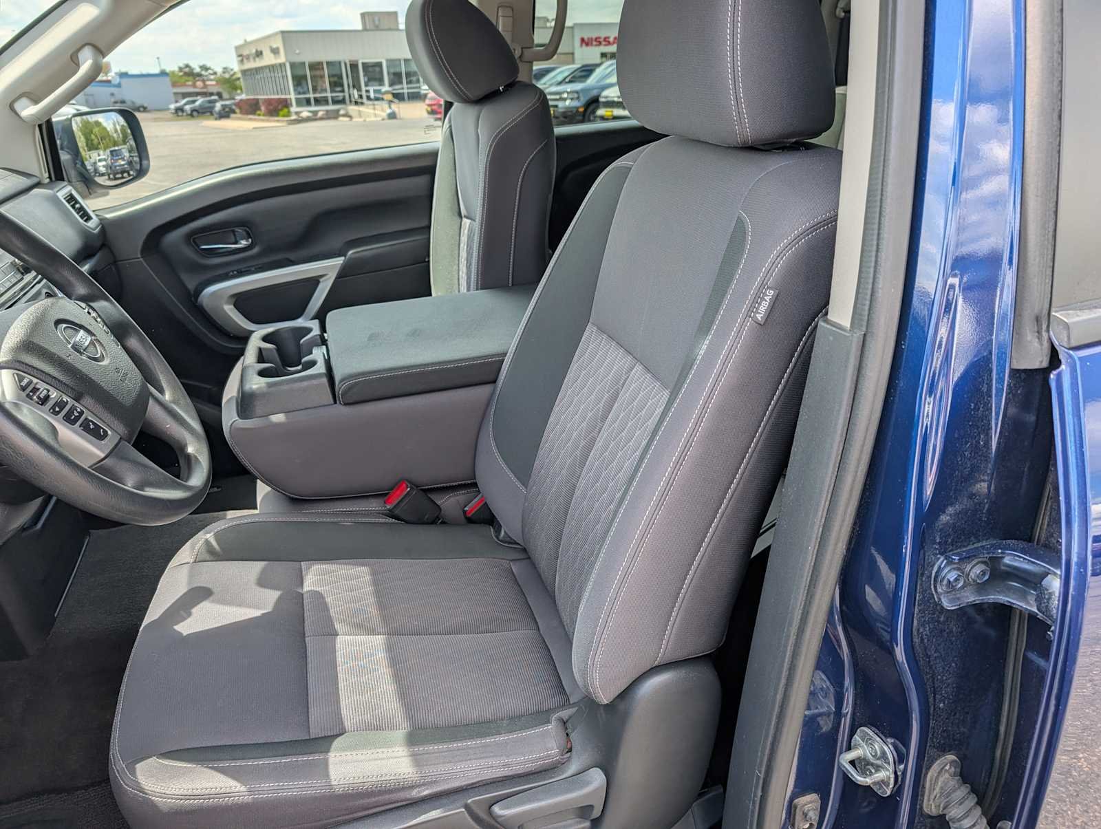 Used 2021 Deep Blue Pearl Metallic Nissan SV image 9