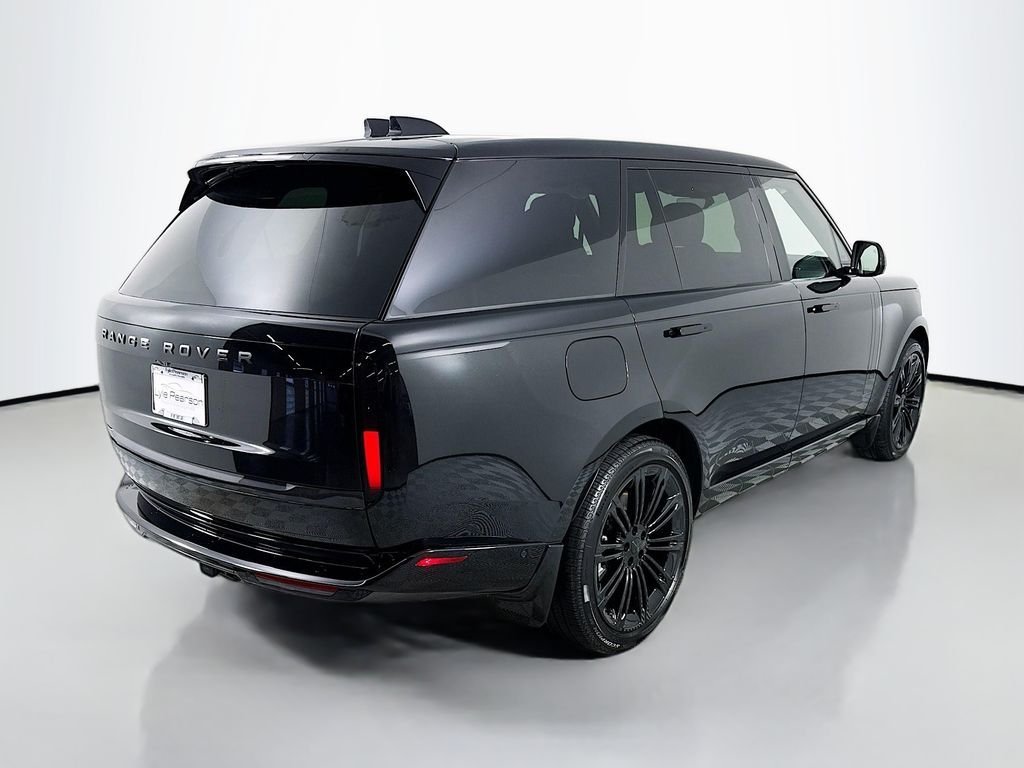 New 2026 Santorini Black LAND ROVER SE LWB 7-Seats / V8 image 9