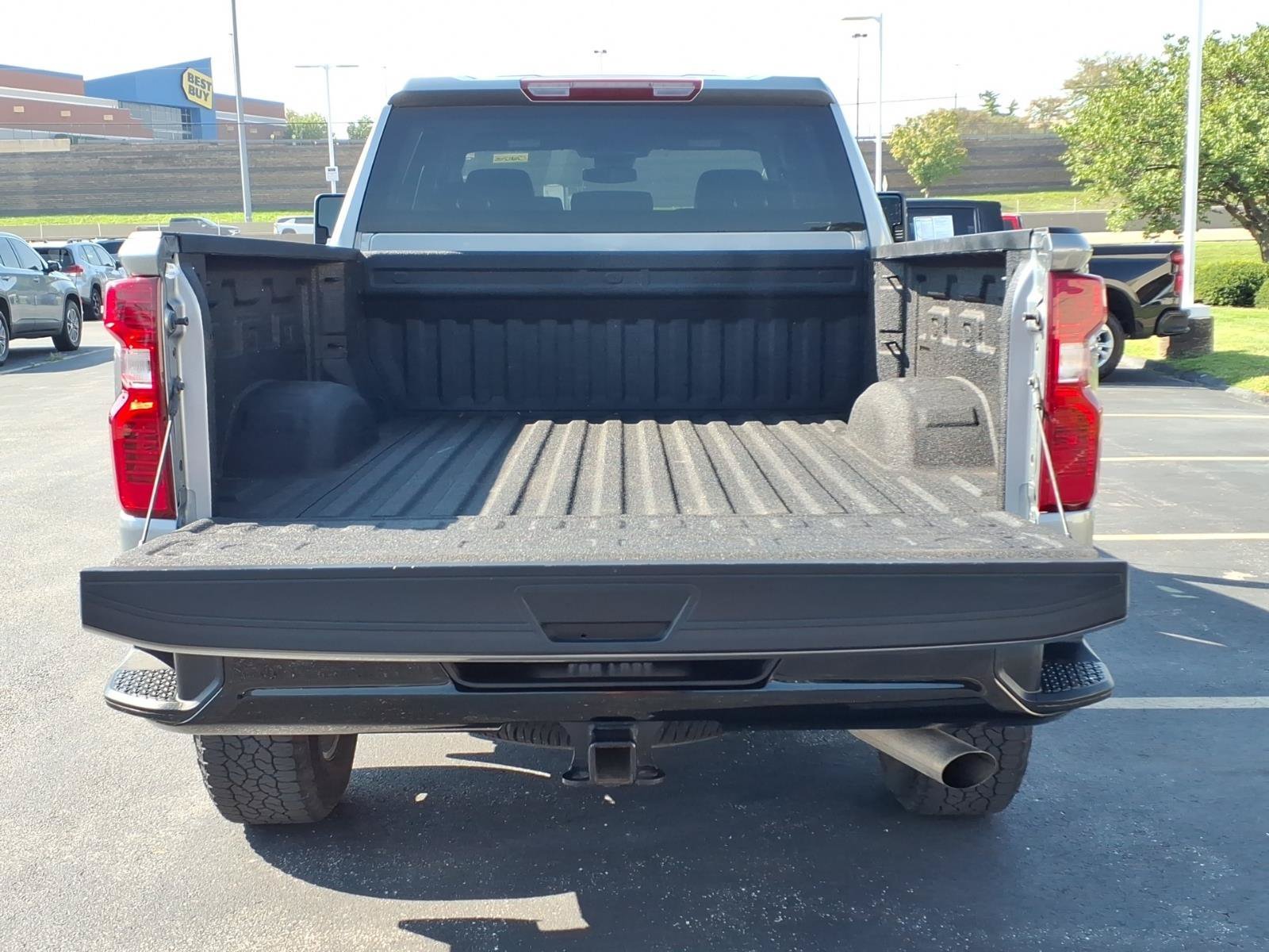 Used 2025 Sterling Gray Metallic Chevrolet Custom image 27