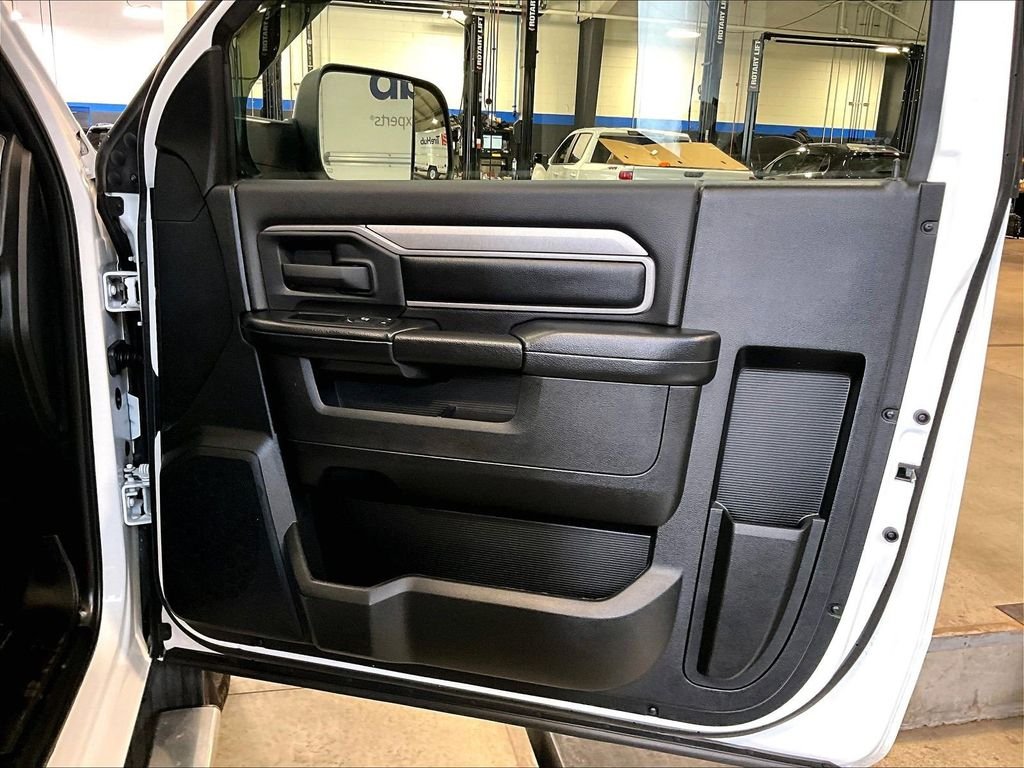 Used 2022 White Ram Tradesman image 12