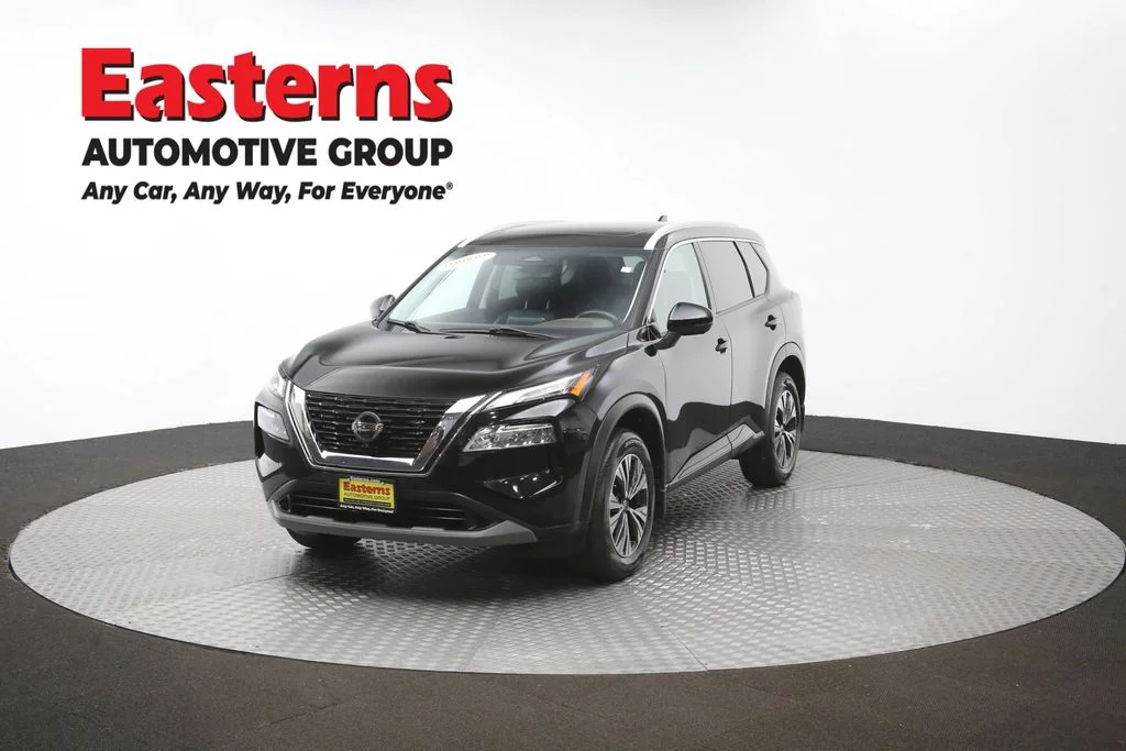 Used 2021 Black Nissan SV image 57