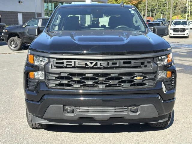 Used 2025 Black Chevrolet Custom image 15