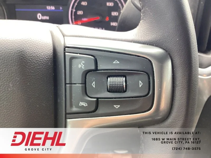 Used 2022 White Chevrolet RST image 28