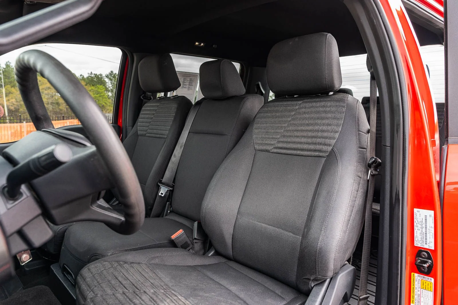 Used 2022 Red Ford XL image 19