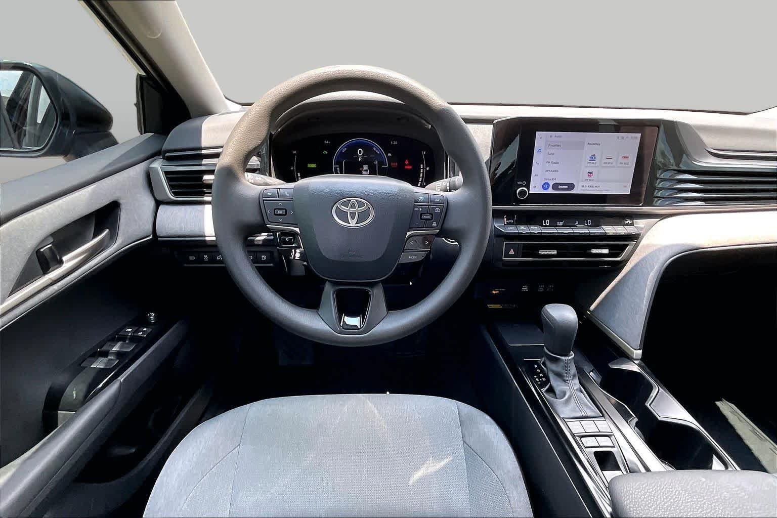 Used 2026 Ocean Gem Toyota LE image 6