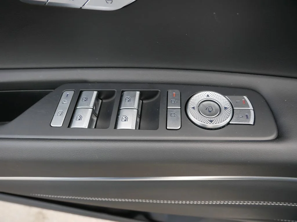 Used 2026 White Genesis 2.5T image 16