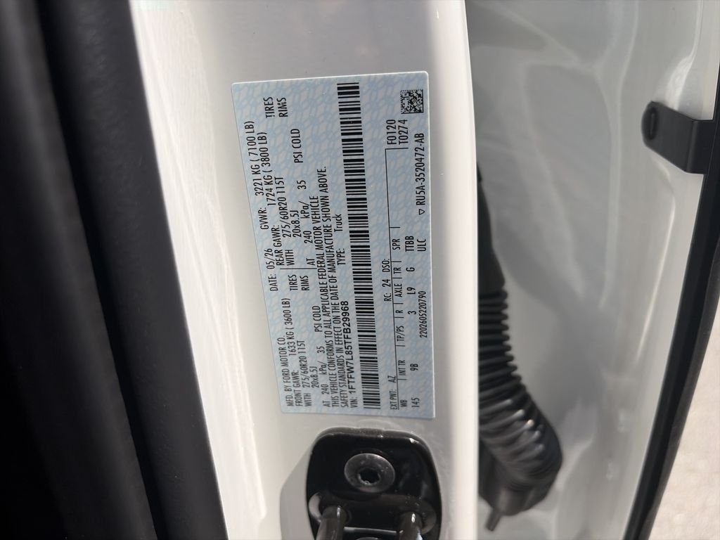 New 2026 Star White Metallic Tri-Coat Ford Platinum® image 36