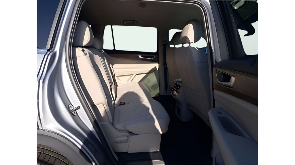 New 2026 Silver Volkswagen SE w/Technology image 27