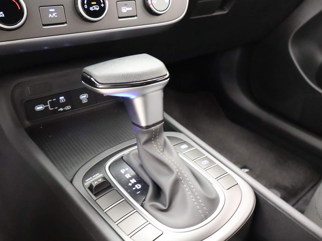 New 2027 Denim Blue Pearl Hyundai SE FWD image 8