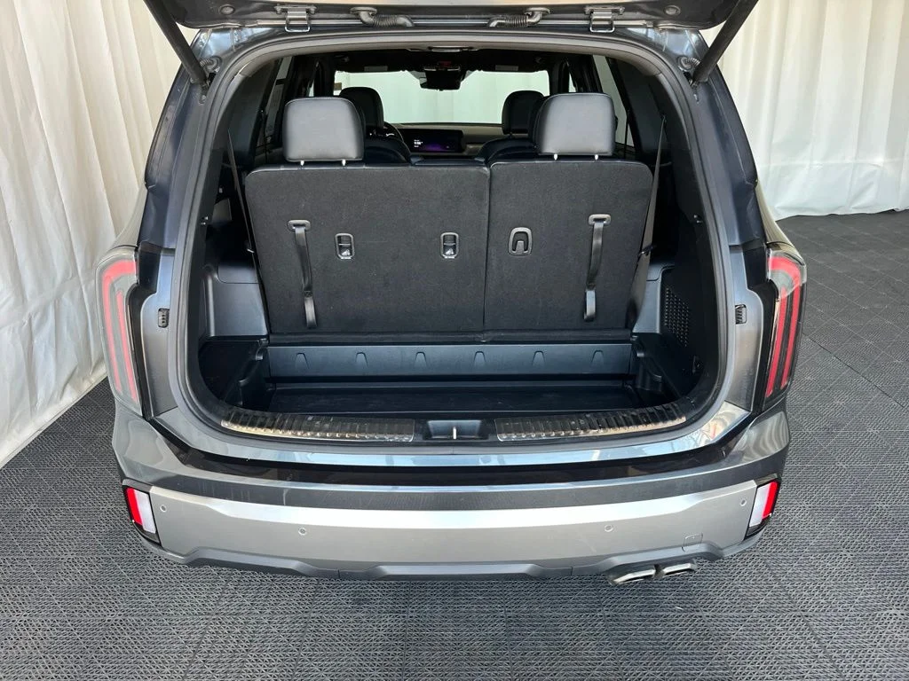 Used 2023 Gray Kia SX image 26