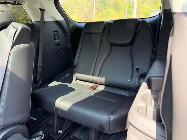 Used 2025 White Kia SX image 11