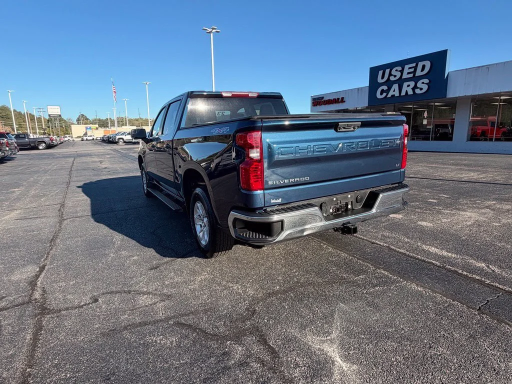 Used 2023 NORTHSKY BLUE METALLIC Chevrolet LT image 3