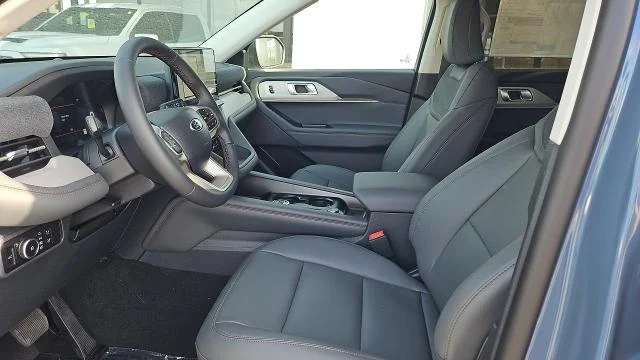 New 2026 Vapor Blue Metallic Ford Active RWD image 24