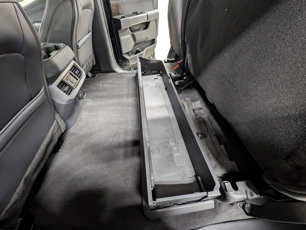 New 2026 Agate Black Metallic Ford F-350® Lariat® image 23