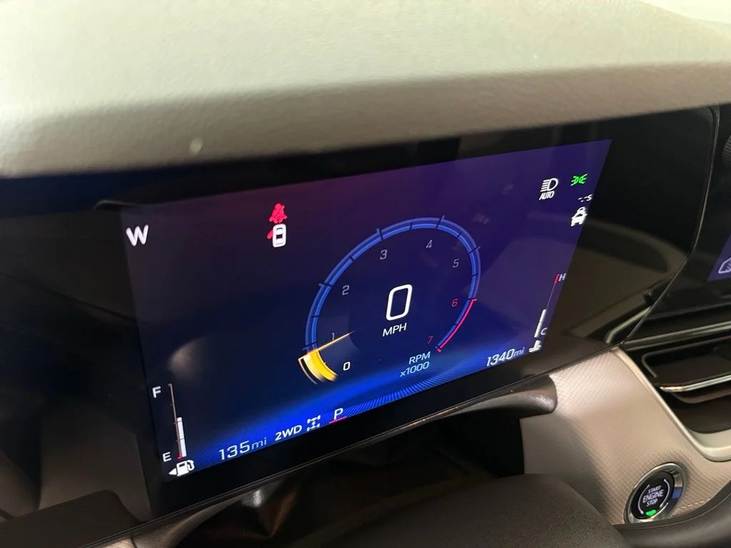 Used 2026 White Chevrolet LT image 23