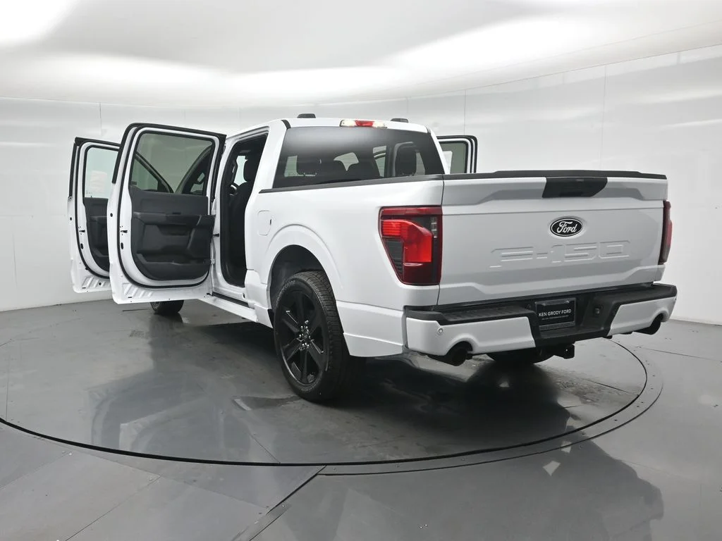 New 2026 Oxford White Ford STX image 32