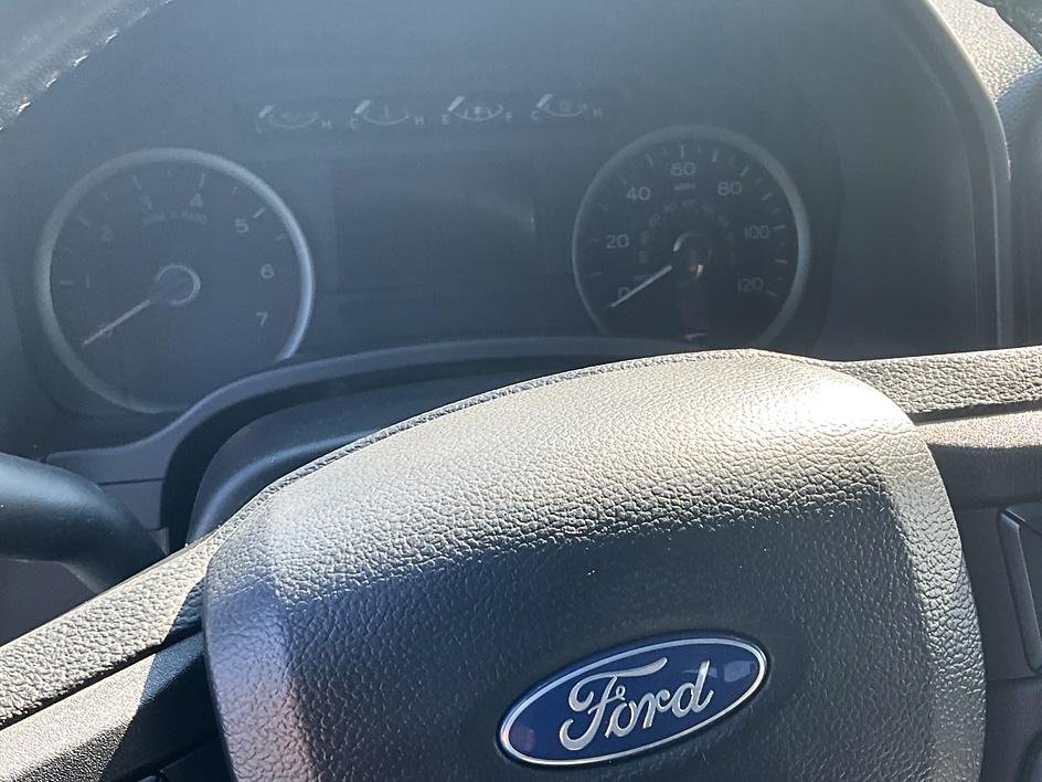 Used 2019 Silver Ford XLT image 22