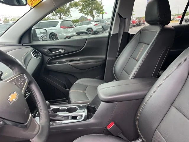 Used 2024 Gray Chevrolet Premier image 10