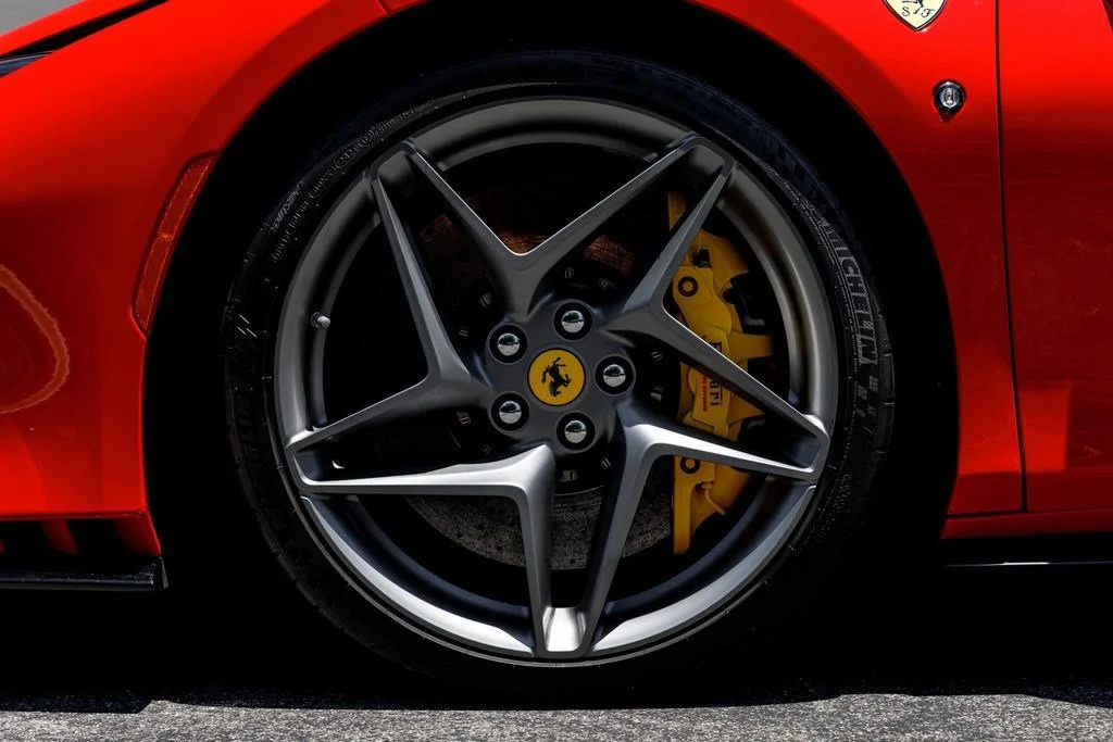 2021 Ferrari F8 Base - Photo 42